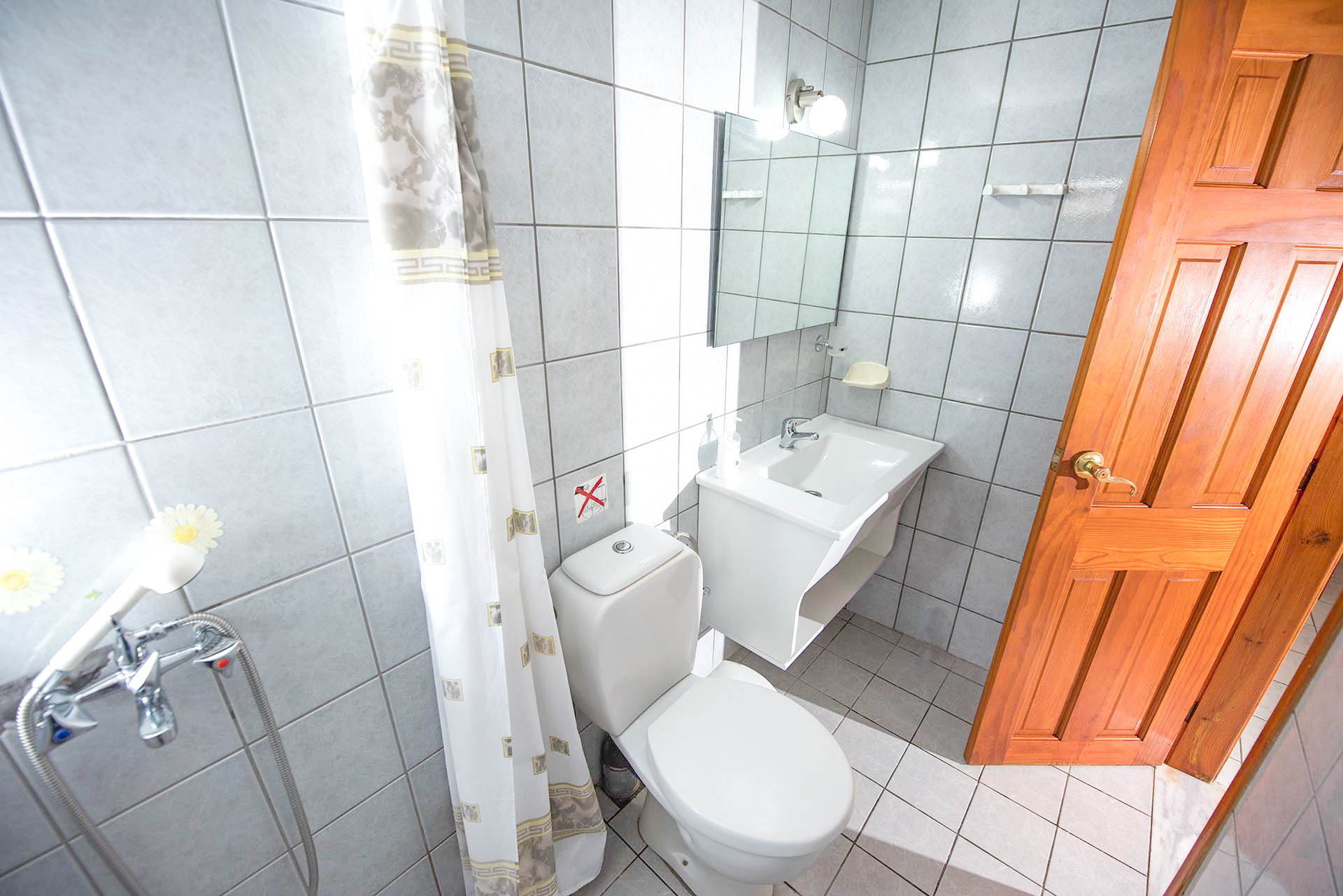 gallery-photo